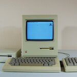 Macintosh 512K o10