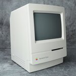 Macintosh Classic heror