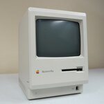Macintosh Plus heror