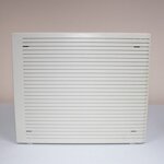 Macintosh Quadra 700 side1